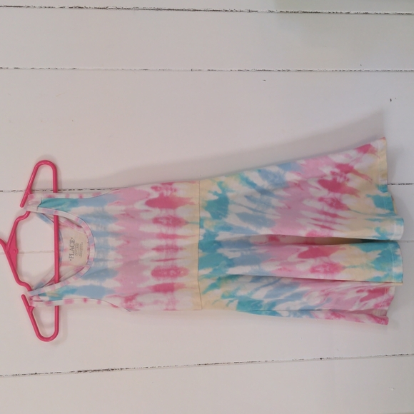 the children's place. girls. racerback dress. rainbow tie-dye. size 5/6
